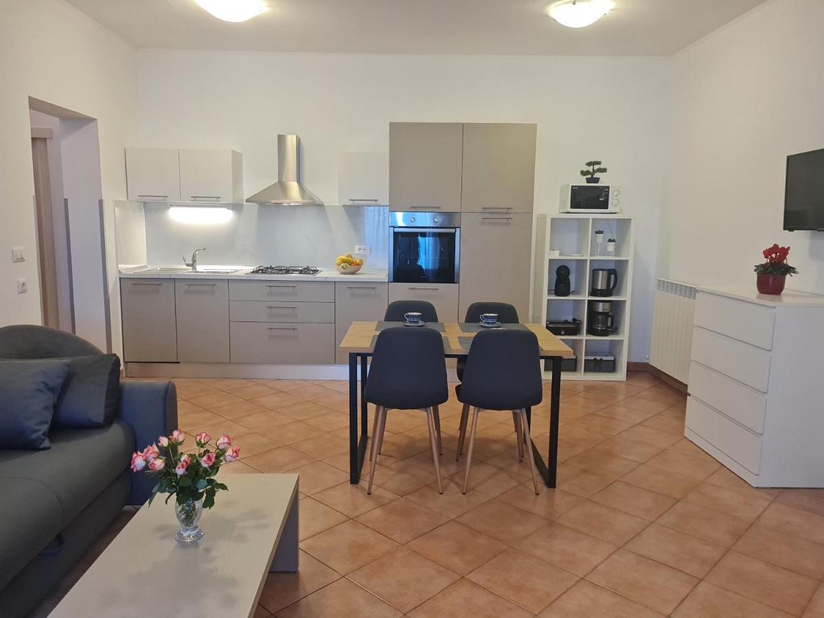 Apartments Terranova Rovinj Buitenkant foto