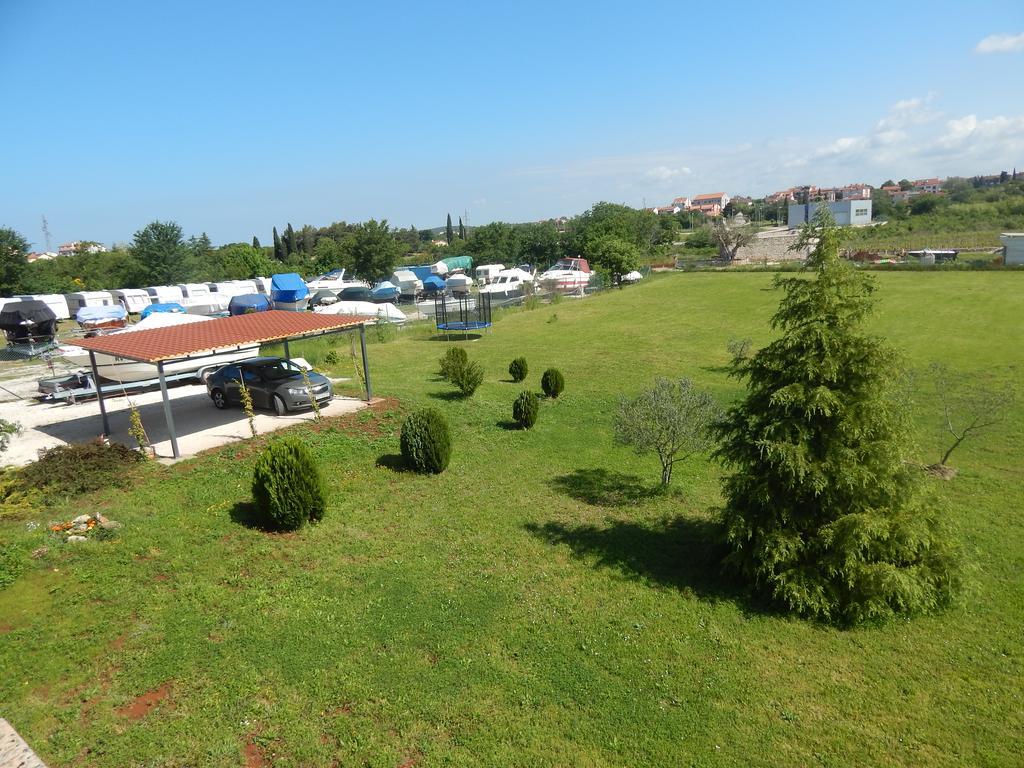 Apartments Terranova Rovinj Buitenkant foto
